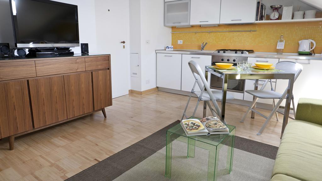 Apartamento Italianway - Alessi 10 Milán Exterior foto